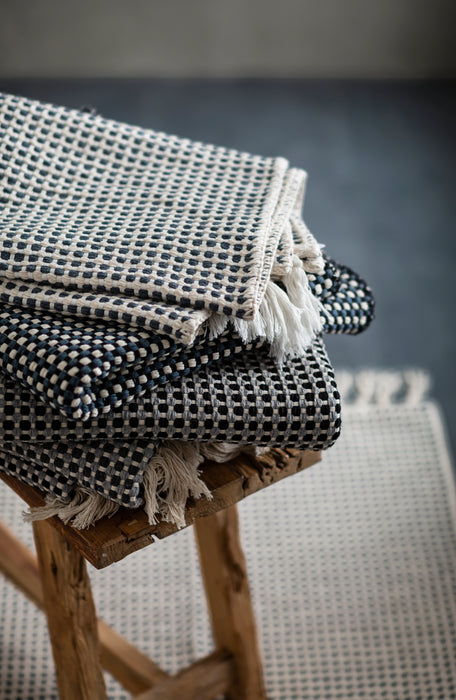 Ebeltoft Tæppe - Lysgrå/Offwhite