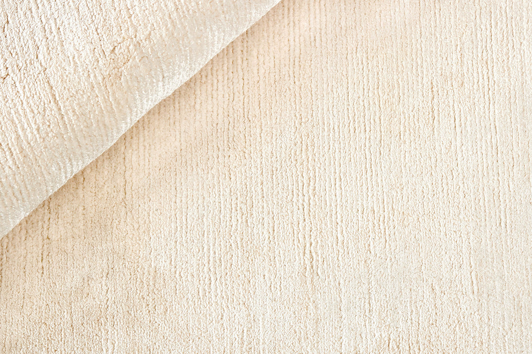 Northern Light - Ecru